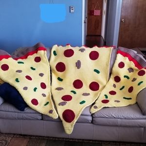 Crocheted blanket/sleeping bag